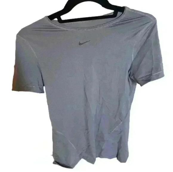 Nike boys Dri fit short sleeve tee, Small, grey - Picture 1 of 3